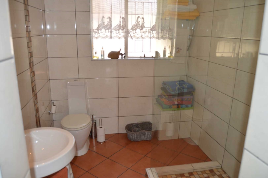 4 Bedroom Property for Sale in Brackendowns Gauteng