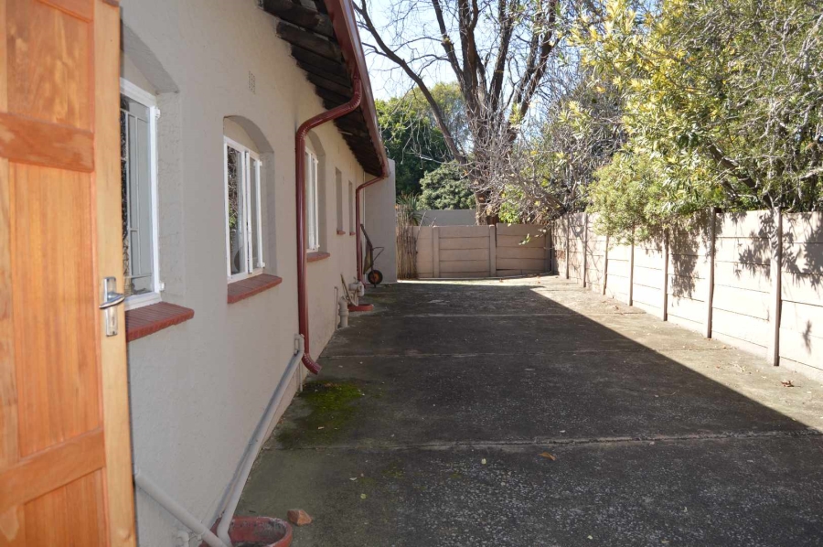 4 Bedroom Property for Sale in Brackendowns Gauteng