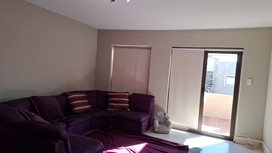 2 Bedroom Property for Sale in New Market Gauteng