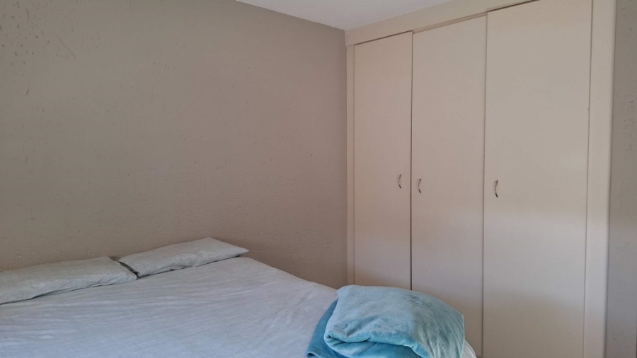 2 Bedroom Property for Sale in New Market Gauteng