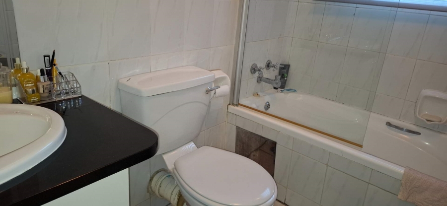 2 Bedroom Property for Sale in New Market Gauteng
