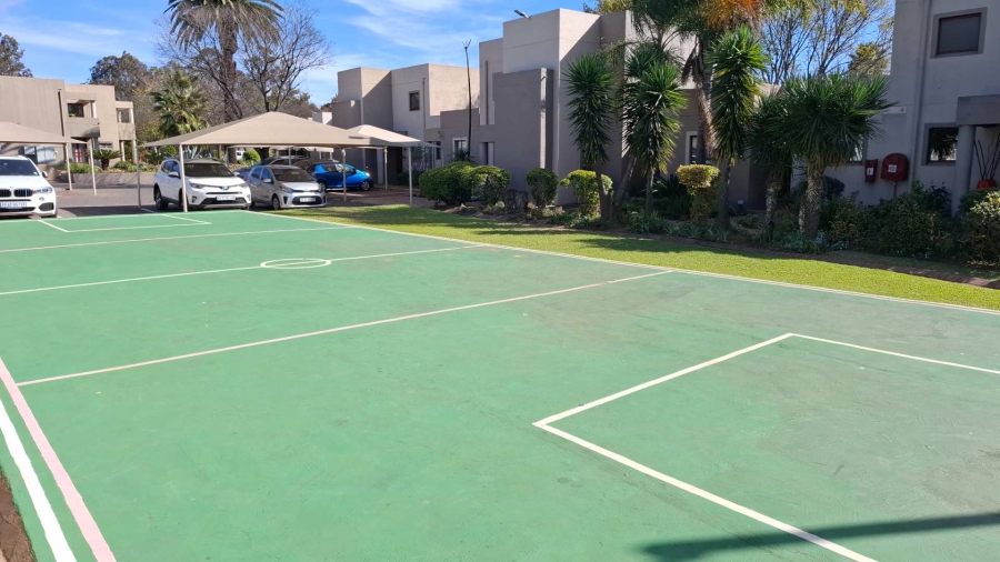 2 Bedroom Property for Sale in New Market Gauteng