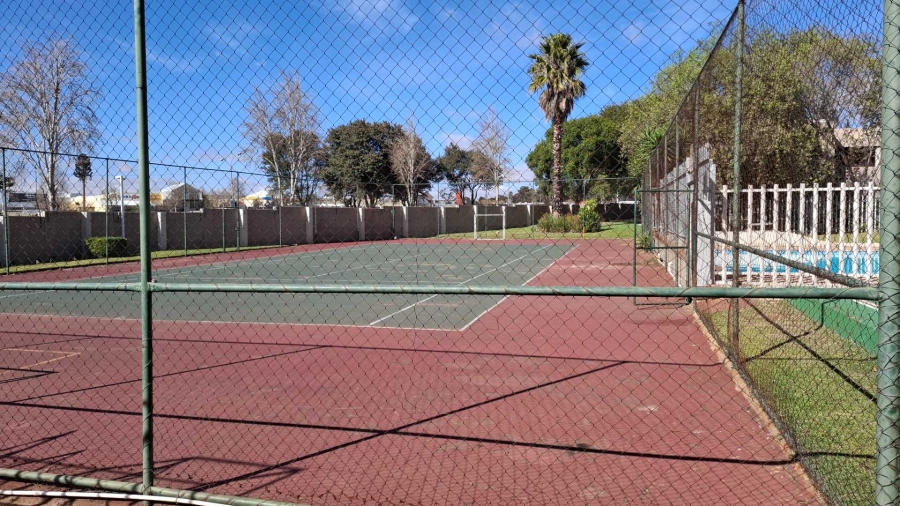 2 Bedroom Property for Sale in New Market Gauteng