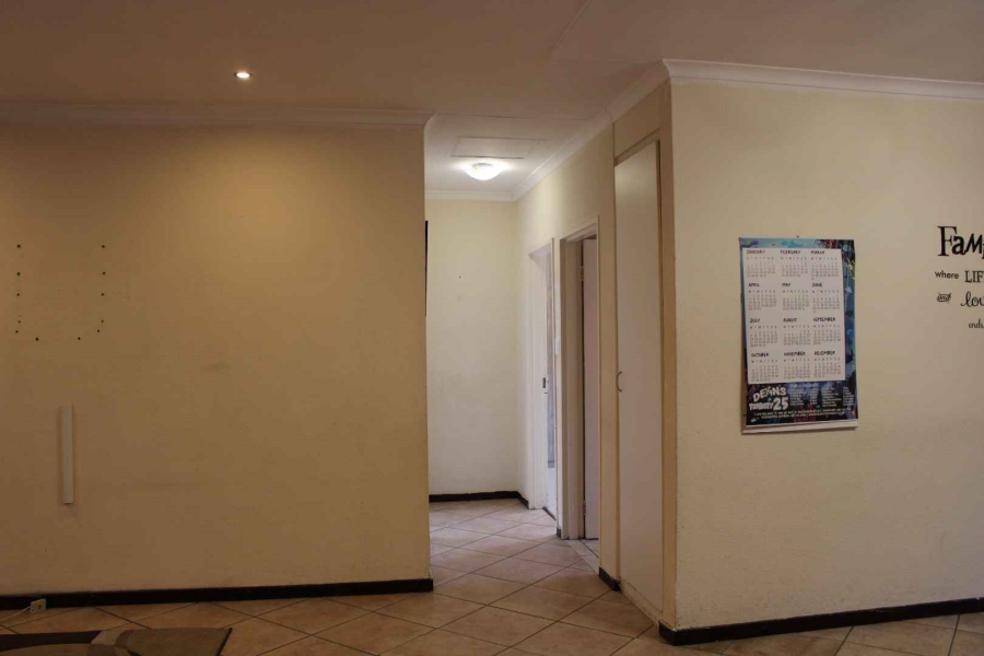 2 Bedroom Property for Sale in Albertsdal Gauteng