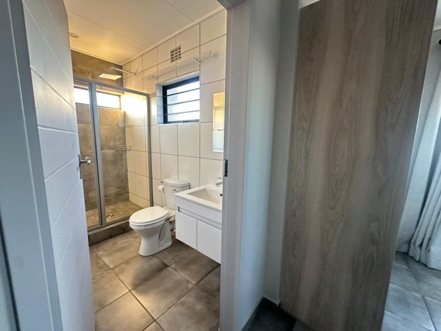 To Let 4 Bedroom Property for Rent in Lotus Gardens Gauteng