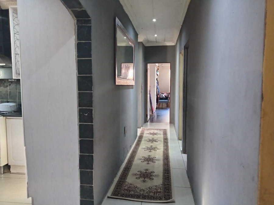 4 Bedroom Property for Sale in Mahube Valley Gauteng