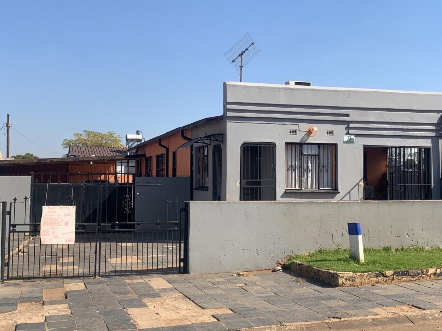 3 Bedroom Property for Sale in Klipspruit West Ext 2 Gauteng
