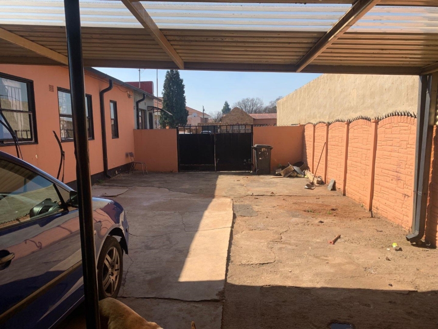 3 Bedroom Property for Sale in Klipspruit West Ext 2 Gauteng