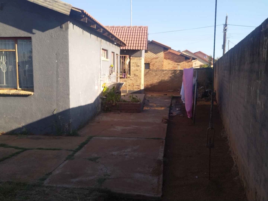 2 Bedroom Property for Sale in Soshanguve L Gauteng
