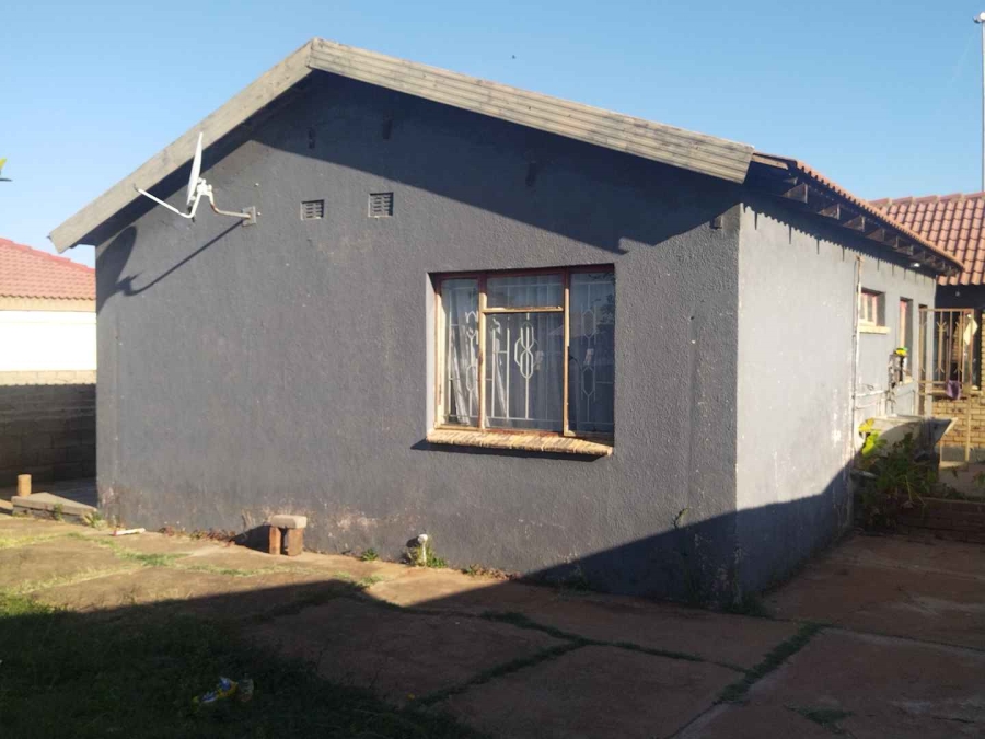 2 Bedroom Property for Sale in Soshanguve L Gauteng