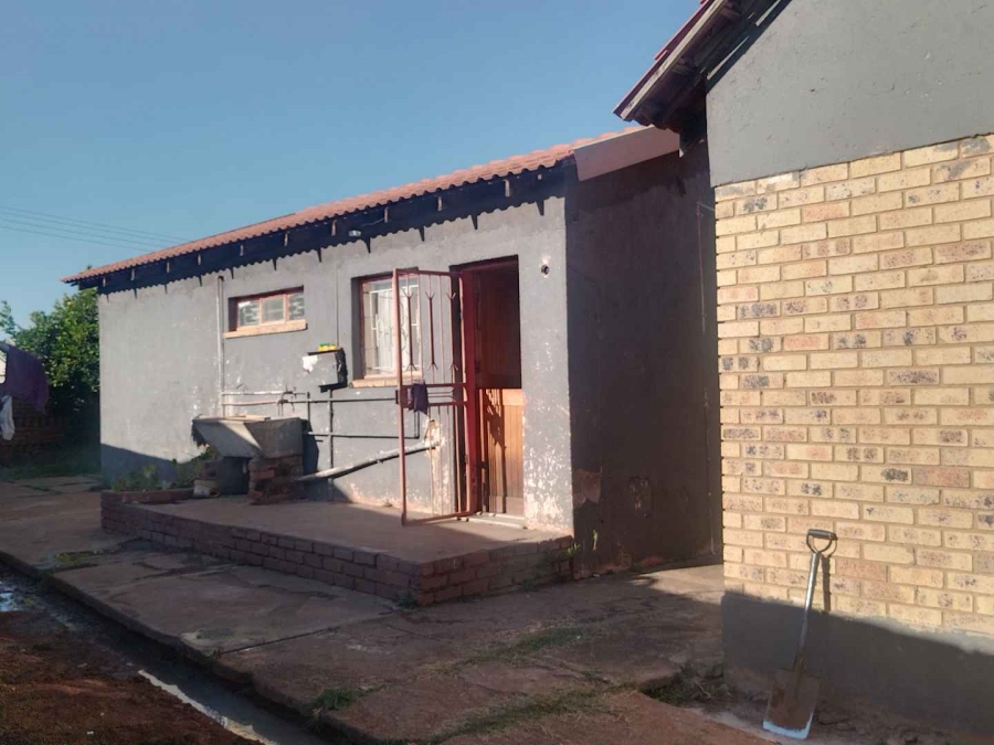 2 Bedroom Property for Sale in Soshanguve L Gauteng