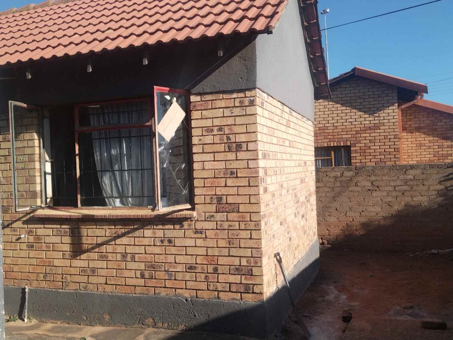 2 Bedroom Property for Sale in Soshanguve L Gauteng