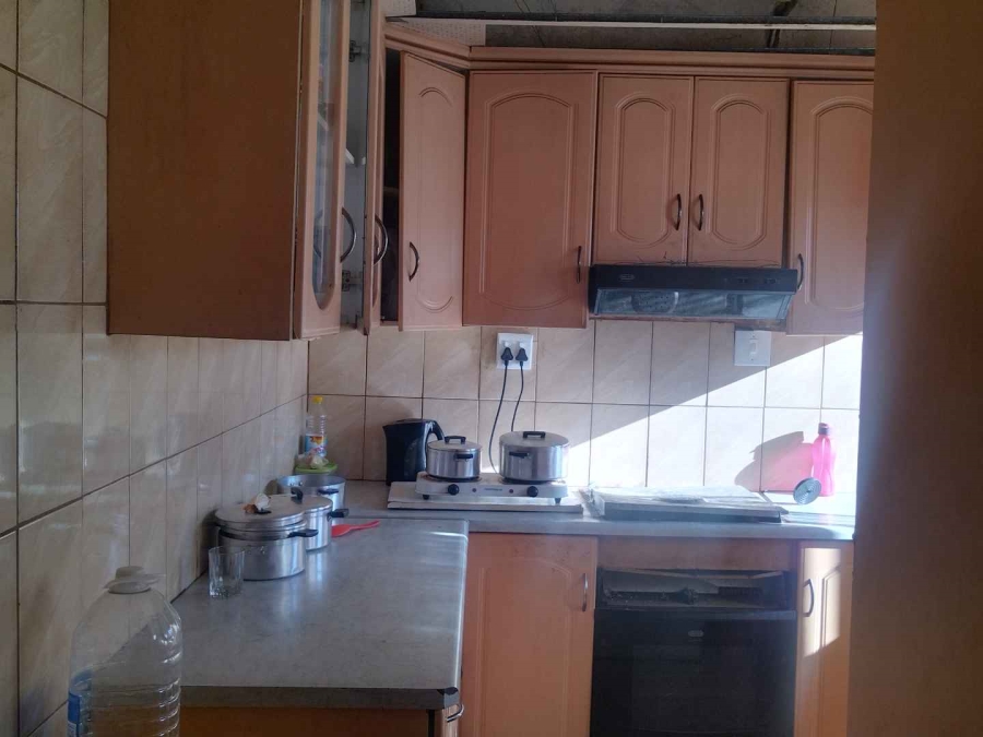 2 Bedroom Property for Sale in Soshanguve L Gauteng