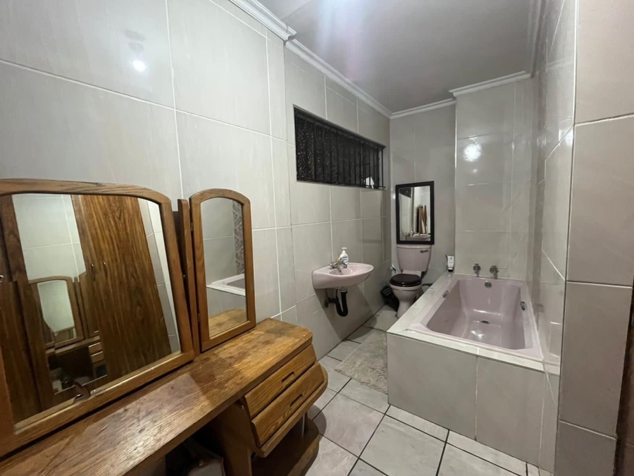 3 Bedroom Property for Sale in Vosloorus Gauteng