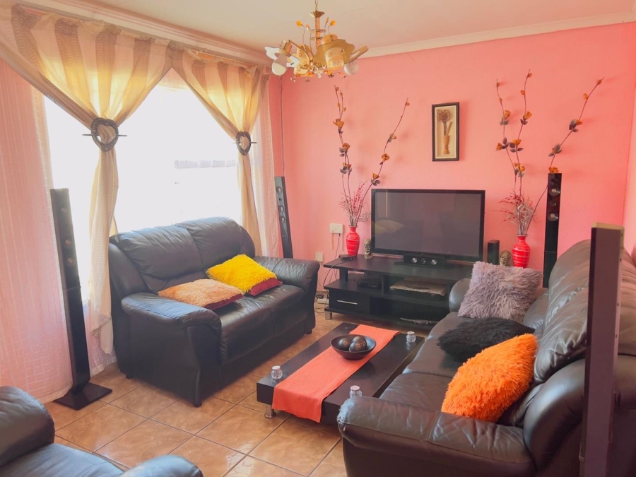 3 Bedroom Property for Sale in Mabopane Gauteng