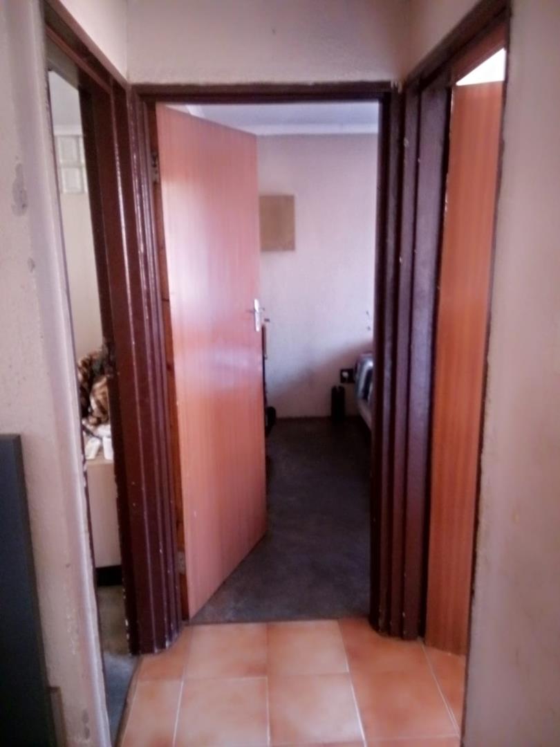 2 Bedroom Property for Sale in Mamelodi East Gauteng