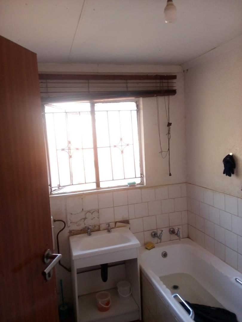 2 Bedroom Property for Sale in Mamelodi East Gauteng