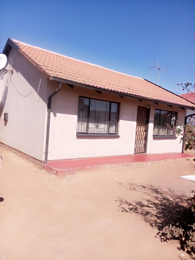 2 Bedroom Property for Sale in Mamelodi East Gauteng