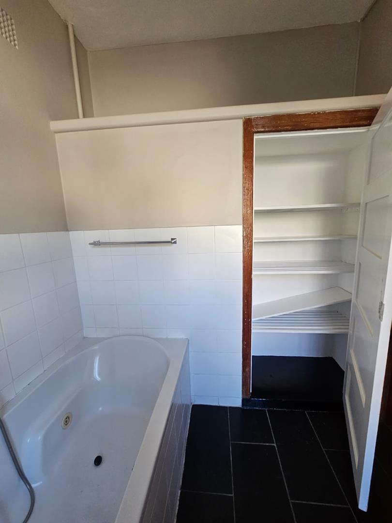 1 Bedroom Property for Sale in Killarney Gauteng
