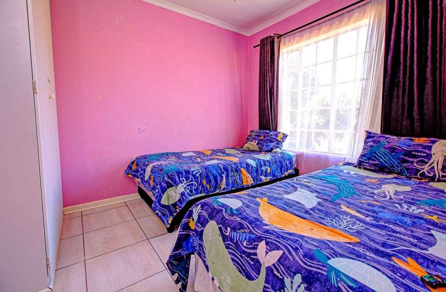 2 Bedroom Property for Sale in Wilgeheuwel Gauteng