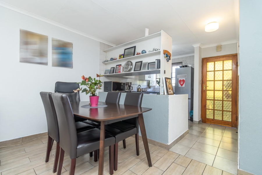 2 Bedroom Property for Sale in Northwold Gauteng