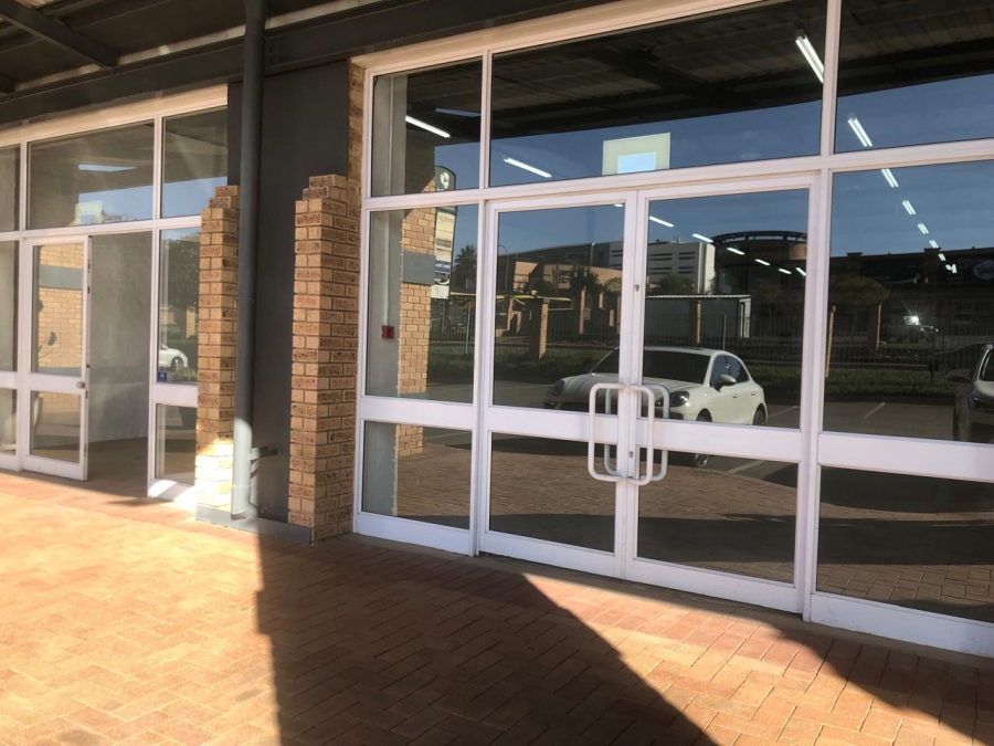 To Let commercial Property for Rent in Fourways Gauteng