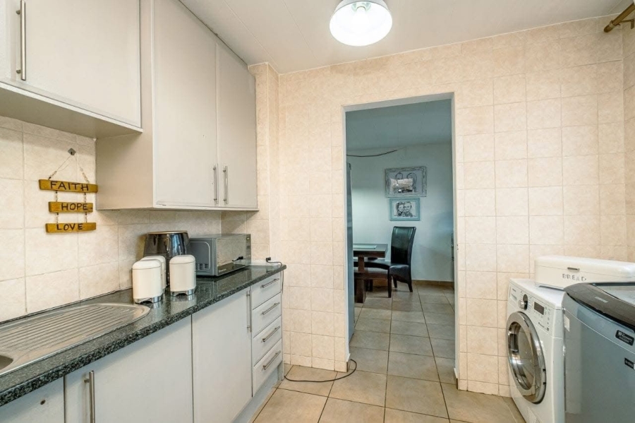 3 Bedroom Property for Sale in Florida Park Gauteng