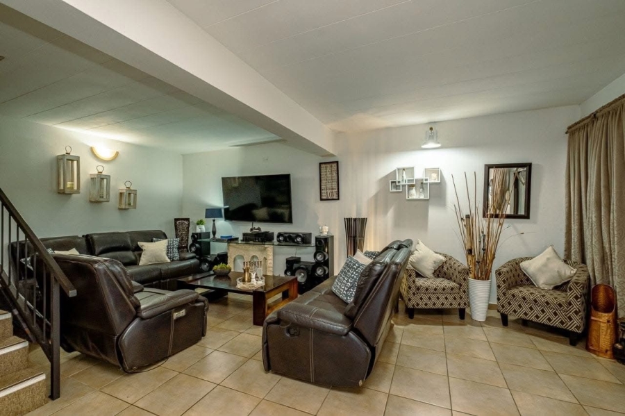 3 Bedroom Property for Sale in Florida Park Gauteng