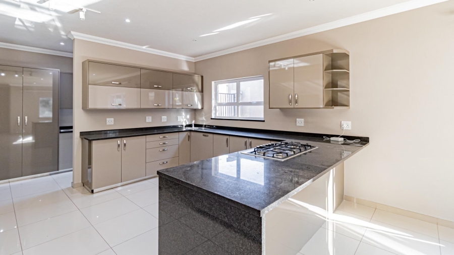 4 Bedroom Property for Sale in Craigavon Gauteng