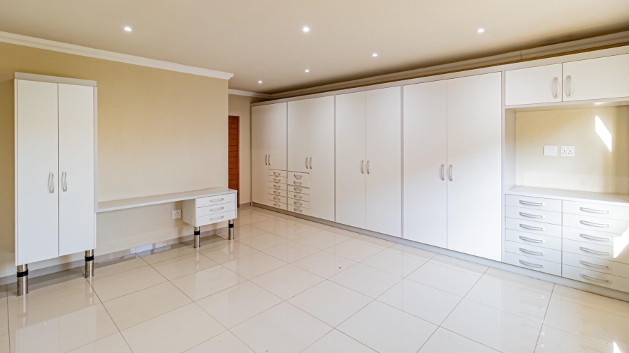 4 Bedroom Property for Sale in Craigavon Gauteng