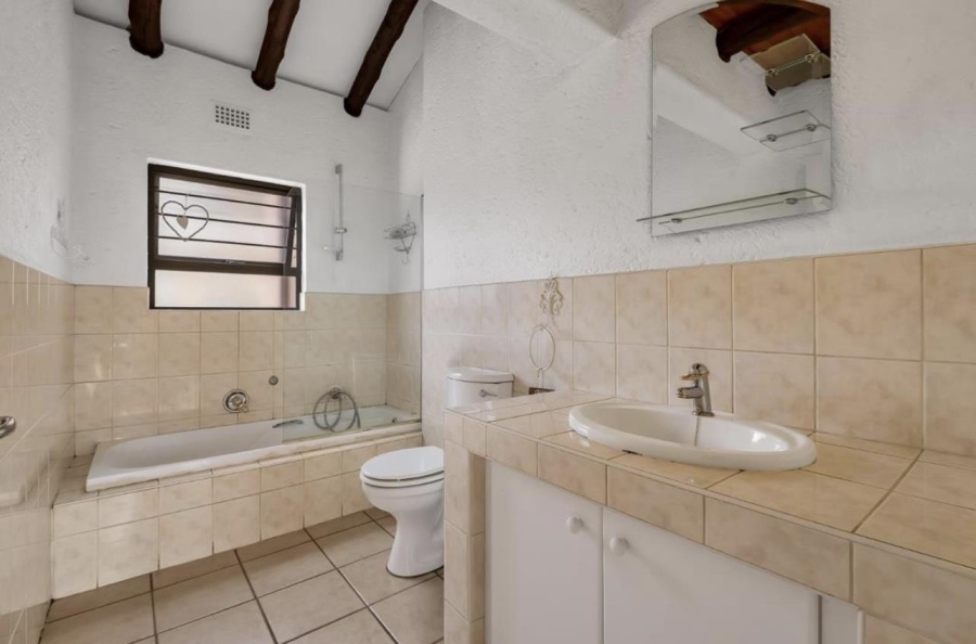 To Let 3 Bedroom Property for Rent in Morningside Gauteng