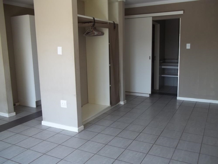 To Let 1 Bedroom Property for Rent in Dainfern Gauteng