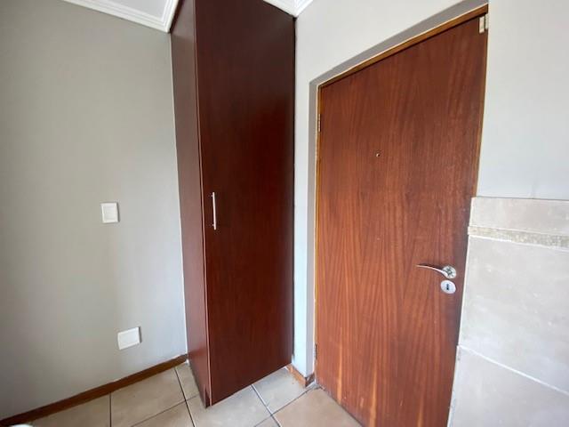 To Let 1 Bedroom Property for Rent in Rivonia Gauteng