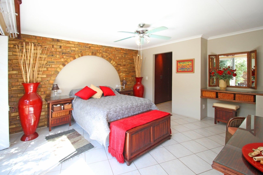 4 Bedroom Property for Sale in Noordheuwel Gauteng