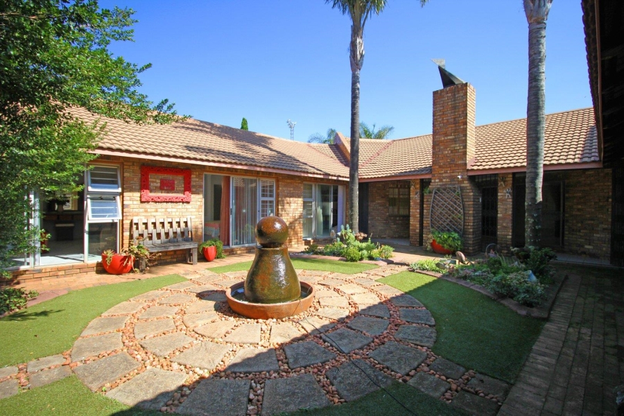 4 Bedroom Property for Sale in Noordheuwel Gauteng
