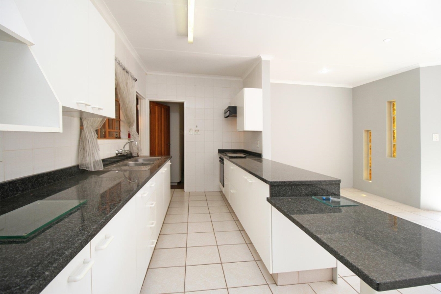 4 Bedroom Property for Sale in Noordheuwel Gauteng