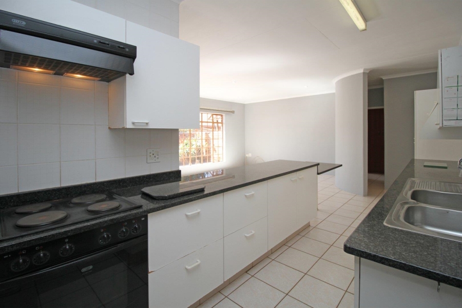 4 Bedroom Property for Sale in Noordheuwel Gauteng