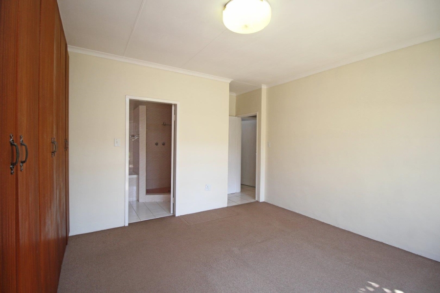 4 Bedroom Property for Sale in Noordheuwel Gauteng