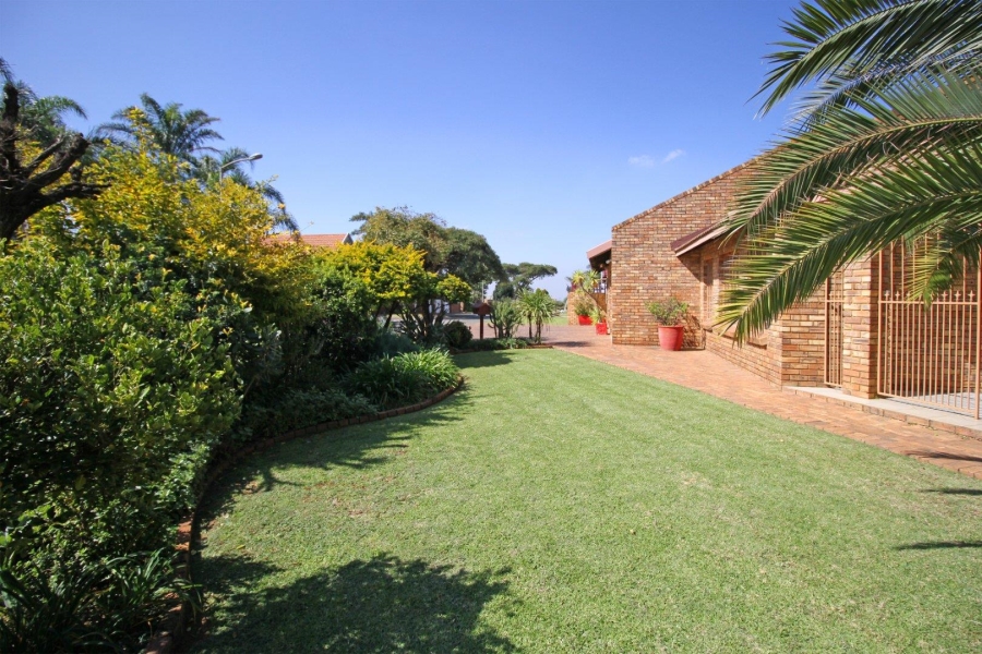 4 Bedroom Property for Sale in Noordheuwel Gauteng