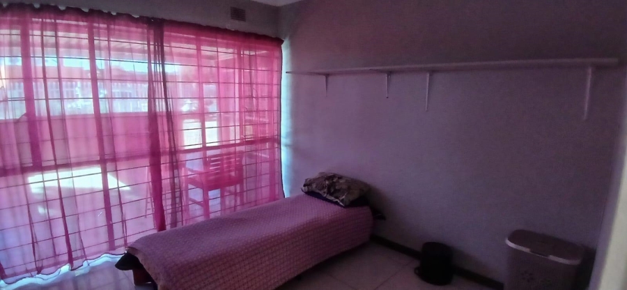 3 Bedroom Property for Sale in Bonaero Park Gauteng