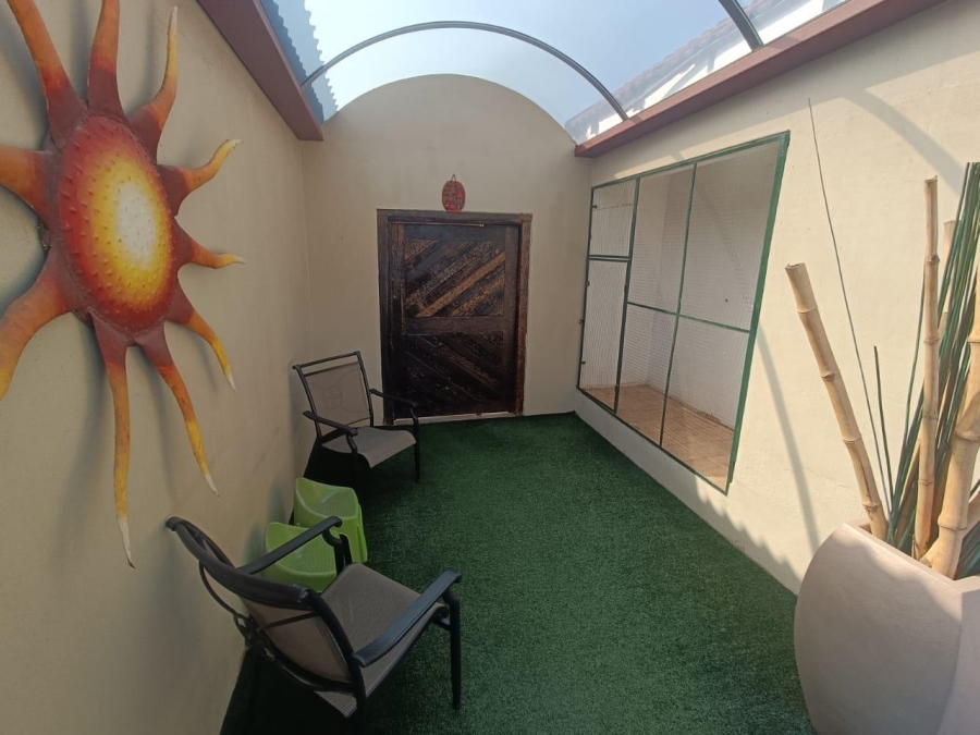 4 Bedroom Property for Sale in The Reeds Gauteng