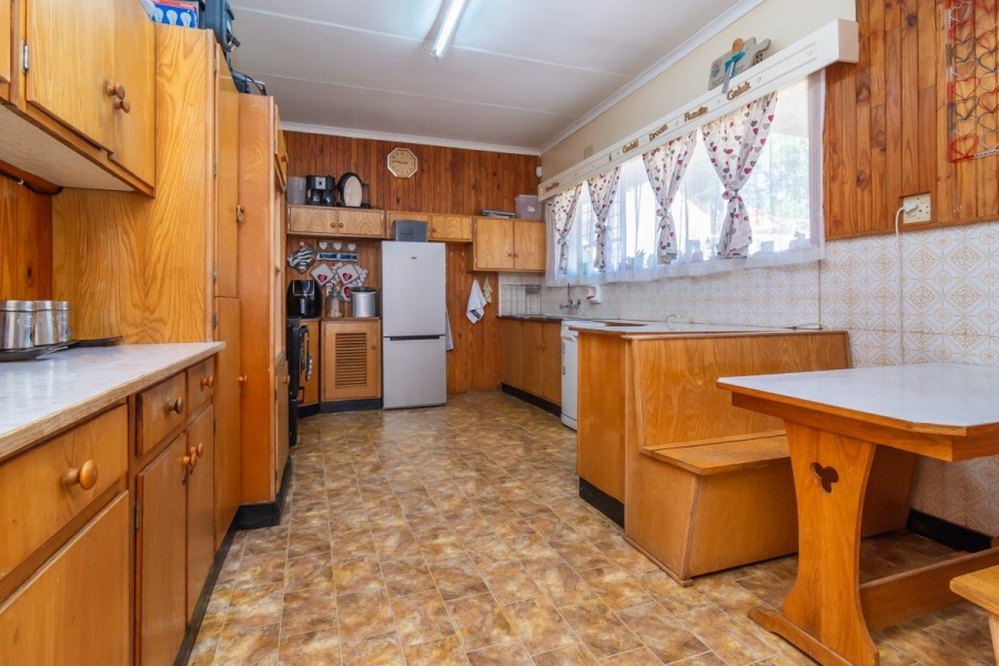3 Bedroom Property for Sale in Wilro Park Gauteng