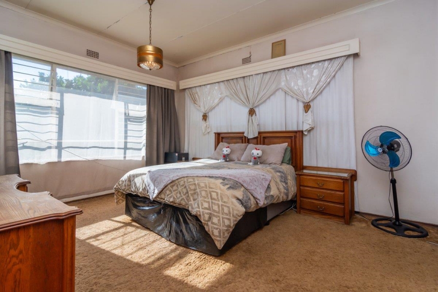 3 Bedroom Property for Sale in Wilro Park Gauteng