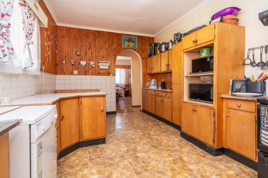 3 Bedroom Property for Sale in Wilro Park Gauteng