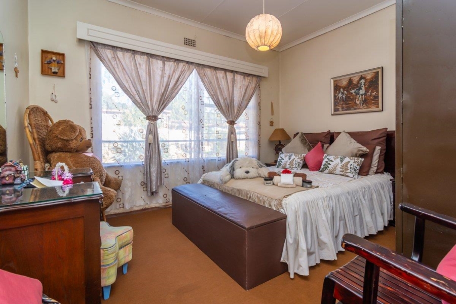 3 Bedroom Property for Sale in Wilro Park Gauteng