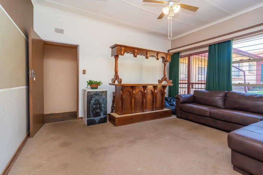 3 Bedroom Property for Sale in Wilro Park Gauteng