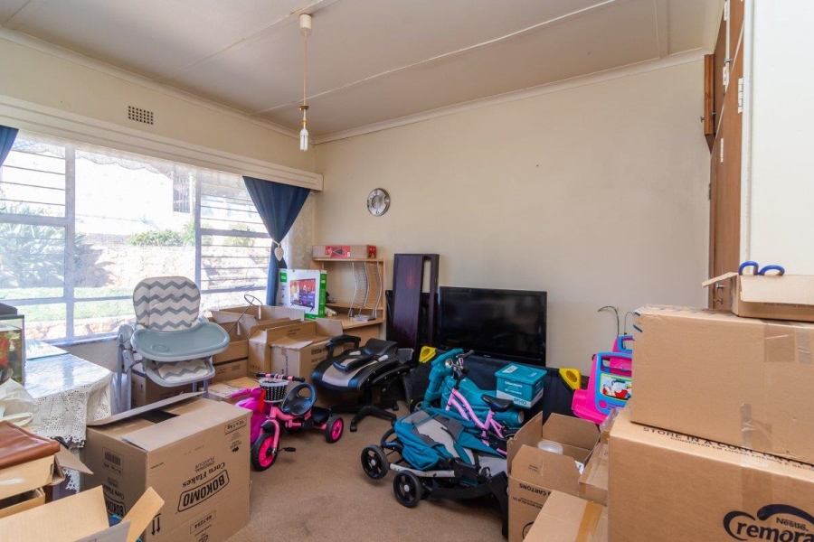 3 Bedroom Property for Sale in Wilro Park Gauteng