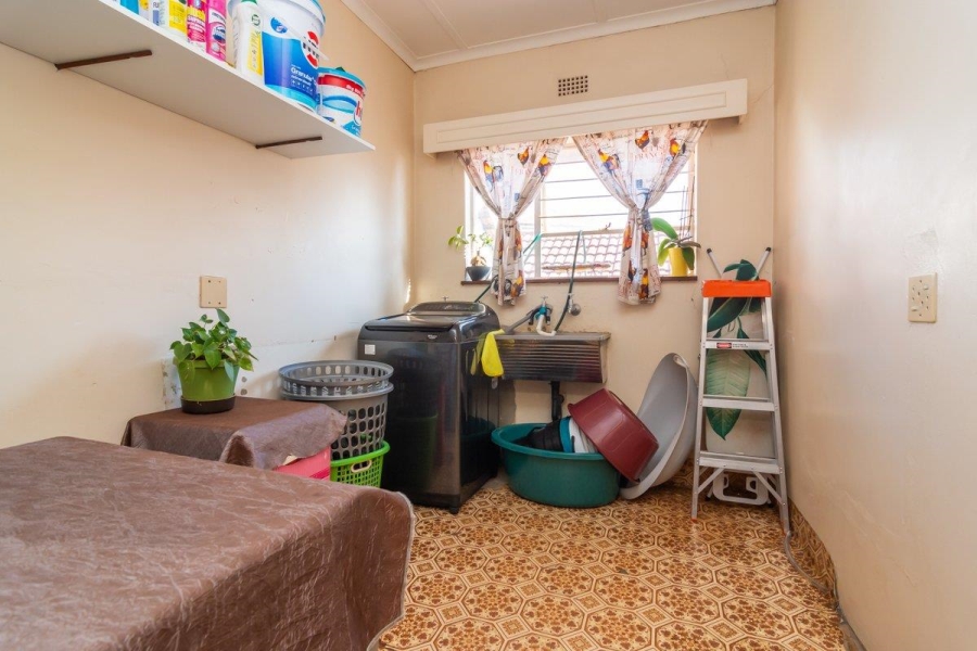 3 Bedroom Property for Sale in Wilro Park Gauteng
