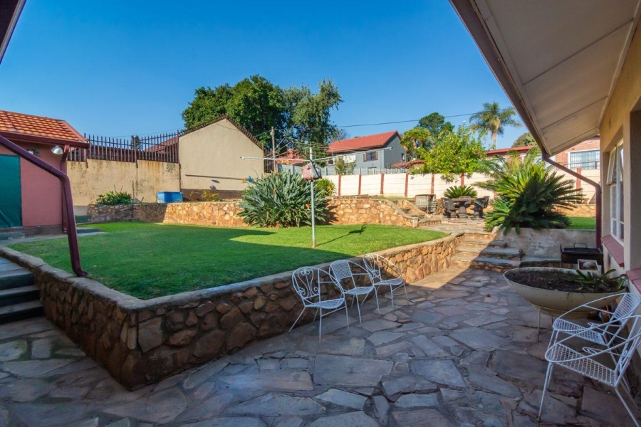 3 Bedroom Property for Sale in Wilro Park Gauteng