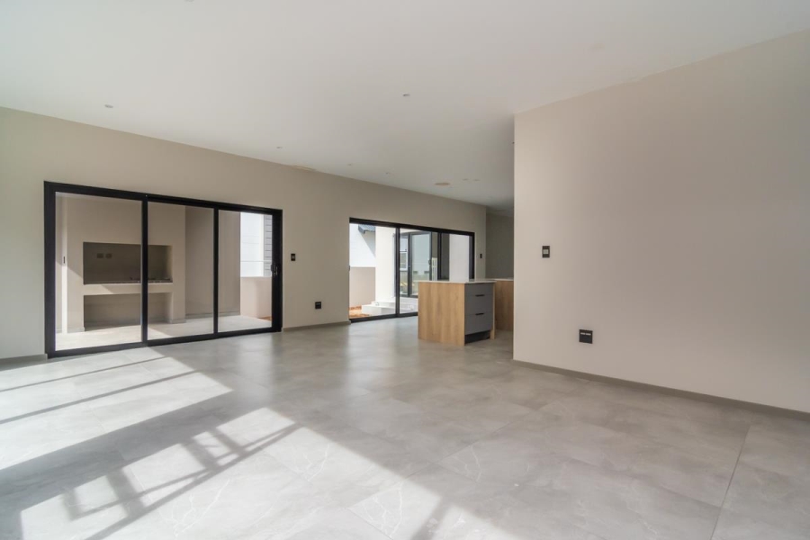 4 Bedroom Property for Sale in Homes Haven Gauteng